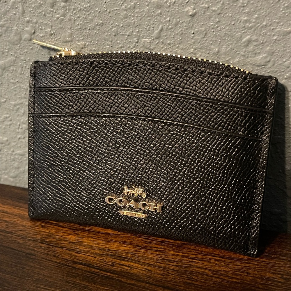 Coach Crossgrain Leather Shaped Card Case